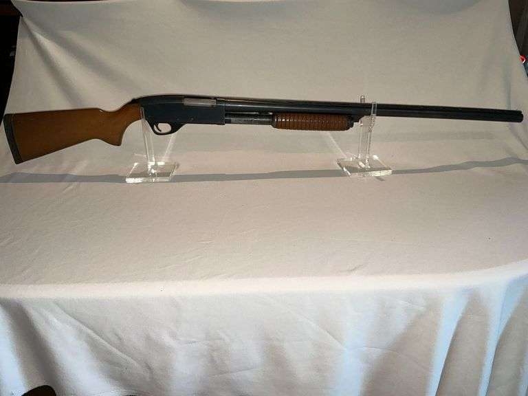 Stevens Model 67 Series E 12 gauge shotgun 2 3/4" and 3" shells, 28" vent ribbed barrel image
