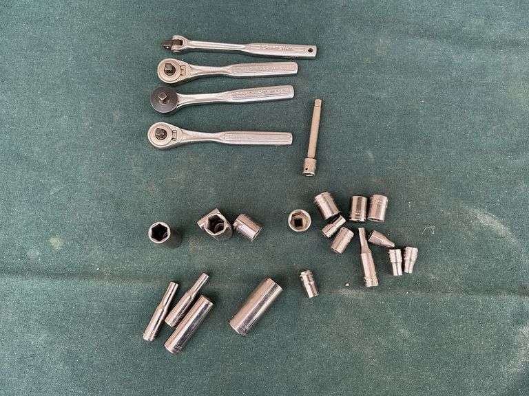 1/4" sockets, ratchets, deep well and regular image