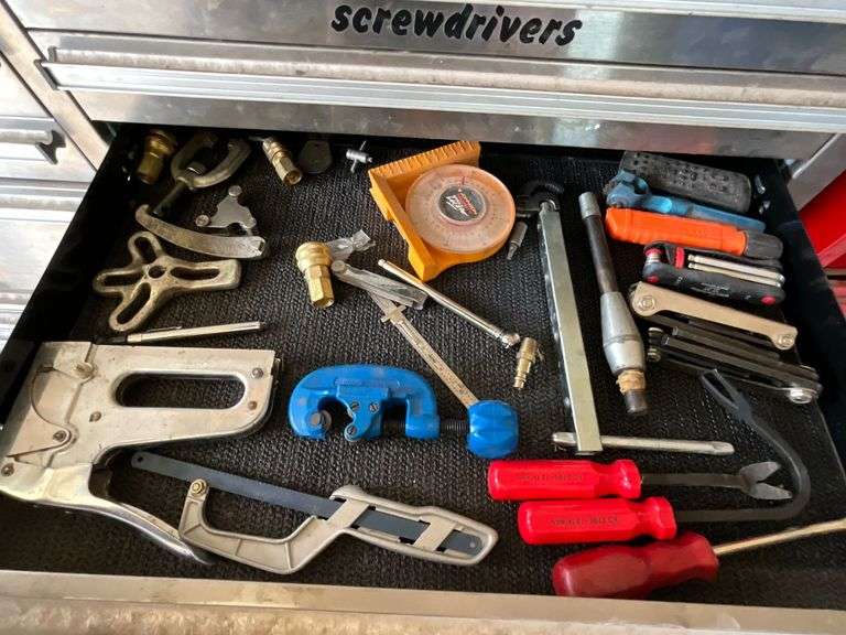 Automotive tools image