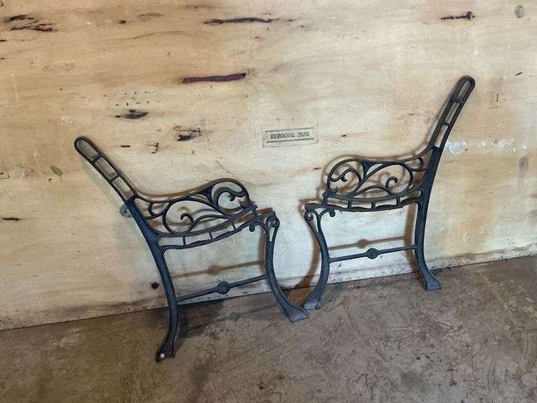 Cast iron bench legs image
