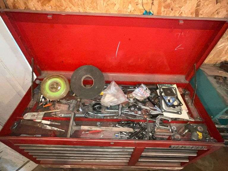 Craftsman tool box, 41" L x 16" D x 20" T, 9-drawers, no key