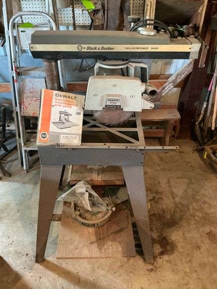 Black & Decker 10" radial arm saw image