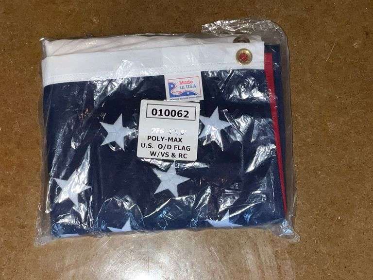 Made in USA 4' x 6' NIB flag image