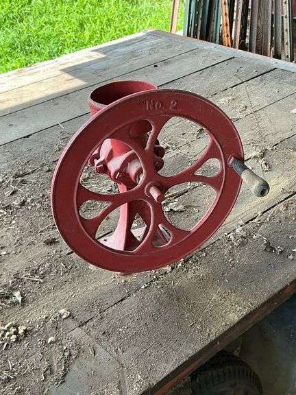 No. 2 grinder image