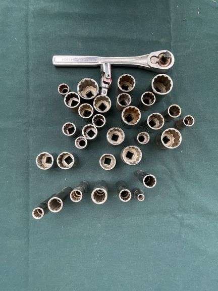 Craftsman 1/2" drive ratchet and 12-point sockets image