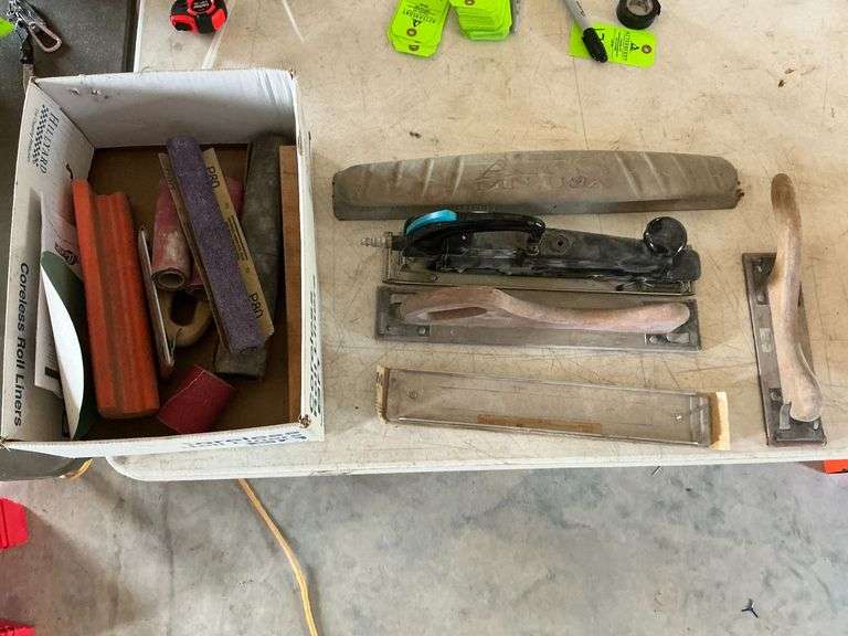 Baxter power sander, manual sanders image
