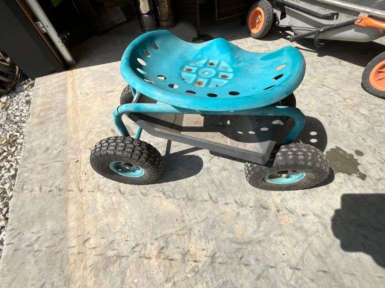 Rolling garden seat image