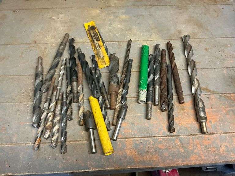 Assortment of large drill bits, up to 1". image