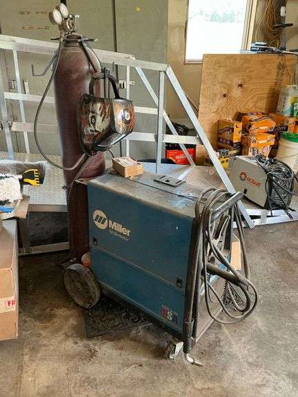 Miller Matic 210 mig welder image