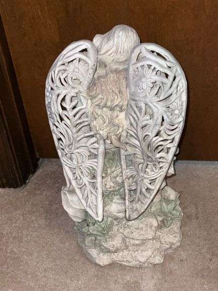 Angel statue