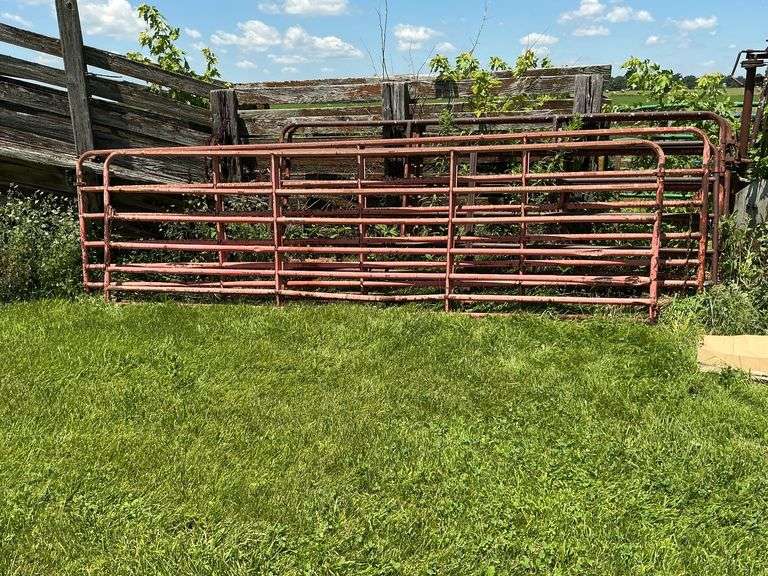 5 tube gates, all have damage image