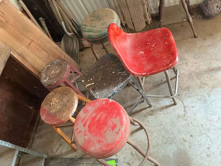 6 stools image