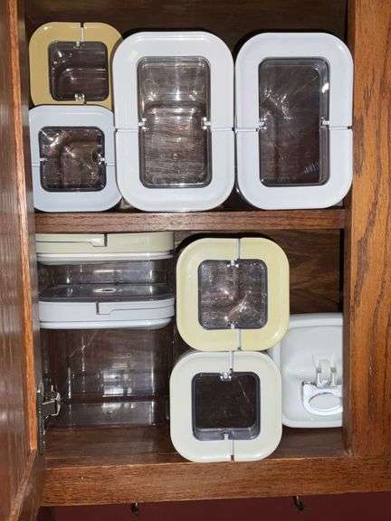 Member's Mark storage containers image