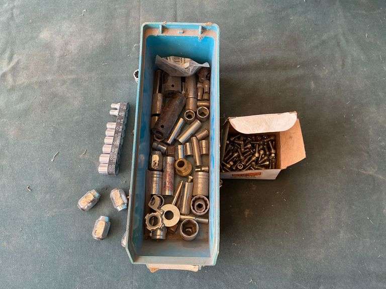 Assortment of sockets, Proto, Craftsman, etc. image