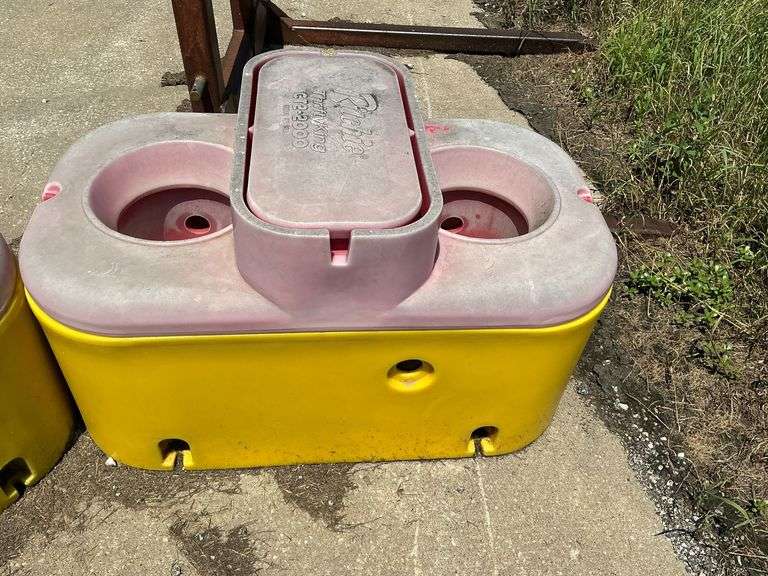 Ritchie Thrifty King CT2-2000 automatic waterer image