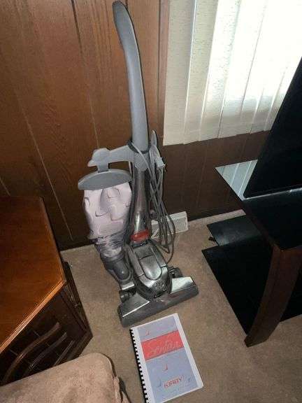 Kirby Sentria vacuum image
