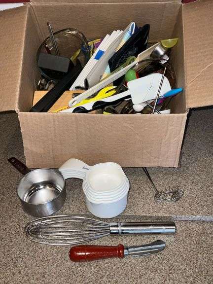 Measuring cups, whisk, measuring spoons image