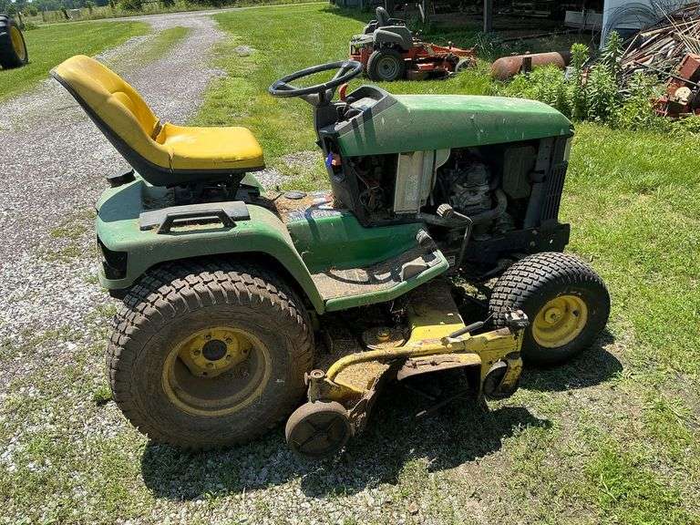 John Deere 445 tractor image
