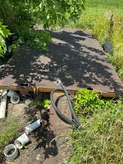 Homemade flatbed steel trailer image
