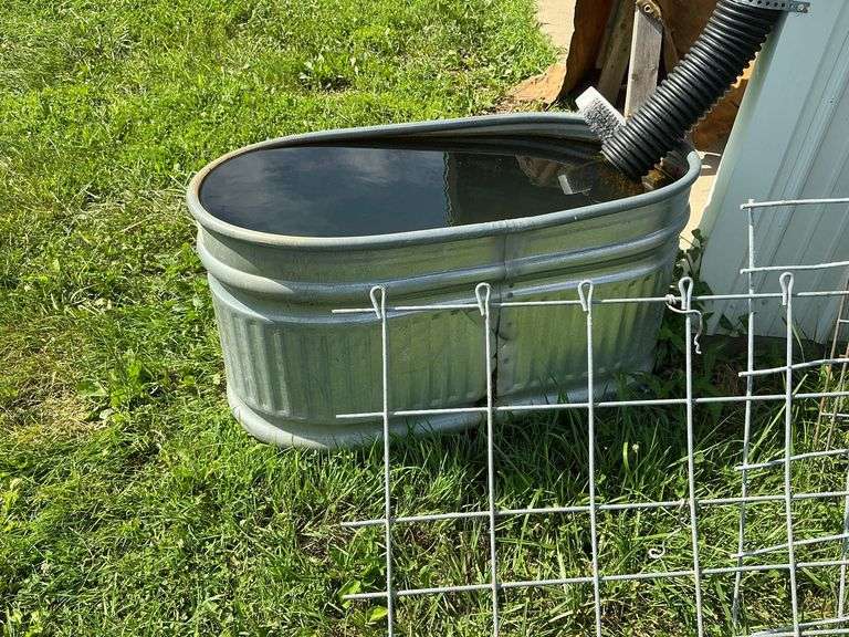 Behlen stock tank image