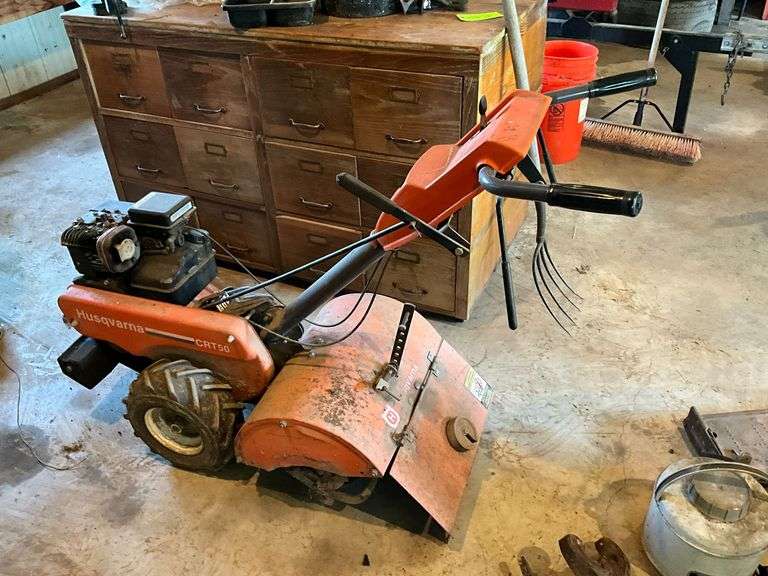 Husqvarna rear tine tiller Model CRT50 image