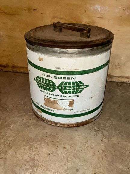 A. P. Green can, cardboard on inside image