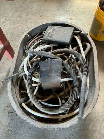 Large rubber tub, 38" L x 27" W x 13" D image