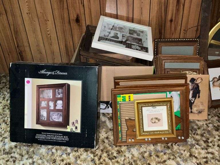Hanging photo jewelry box, frames, mirror