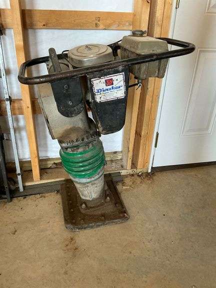 Wacker compactor Model BS62Y image