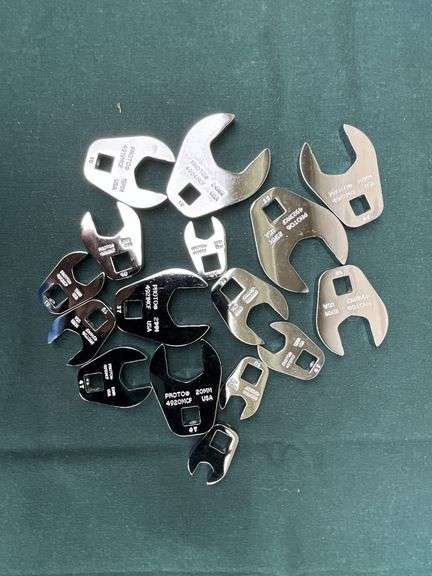 Proto metric crow's feet image