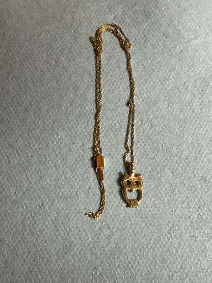 14K gold chain and pendant image