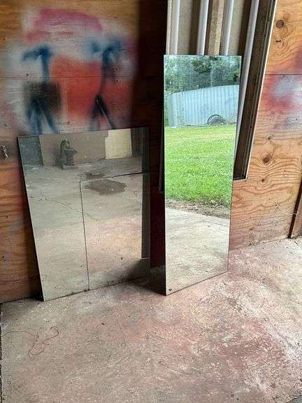 Mirrors up to 19 1/2" x 33" image