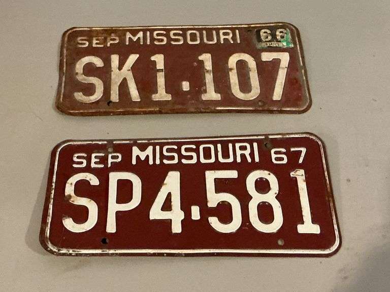 Missouri license plates, Sept. 1967 image