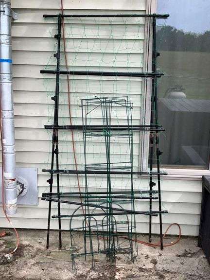 Plant supports image