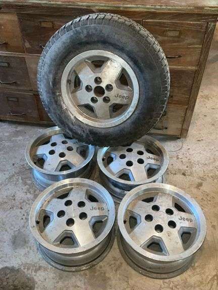 5 Jeep 15" aluminum rims image