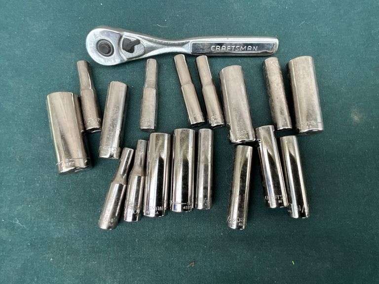 1/4" drive ratchet, deep well sockets image