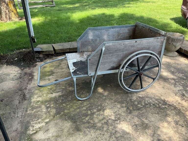 Garden cart, box 4' x 32" image