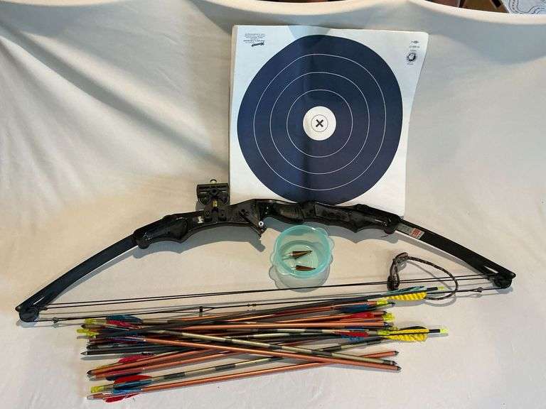Pearson Blazer compound bow, SN: 076738, 35#/23, AMO string length 34 image