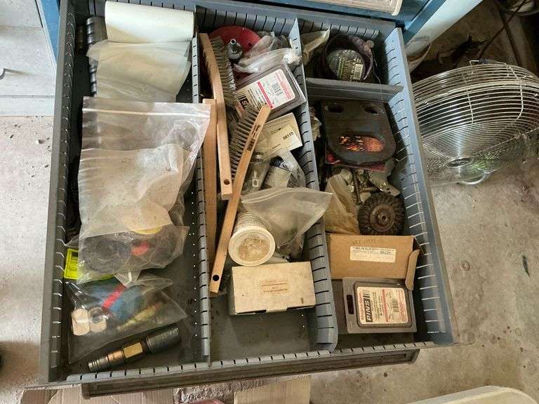 Sanding discs, Manga Spot pins 2.0 mm, wire brushes, etc. image