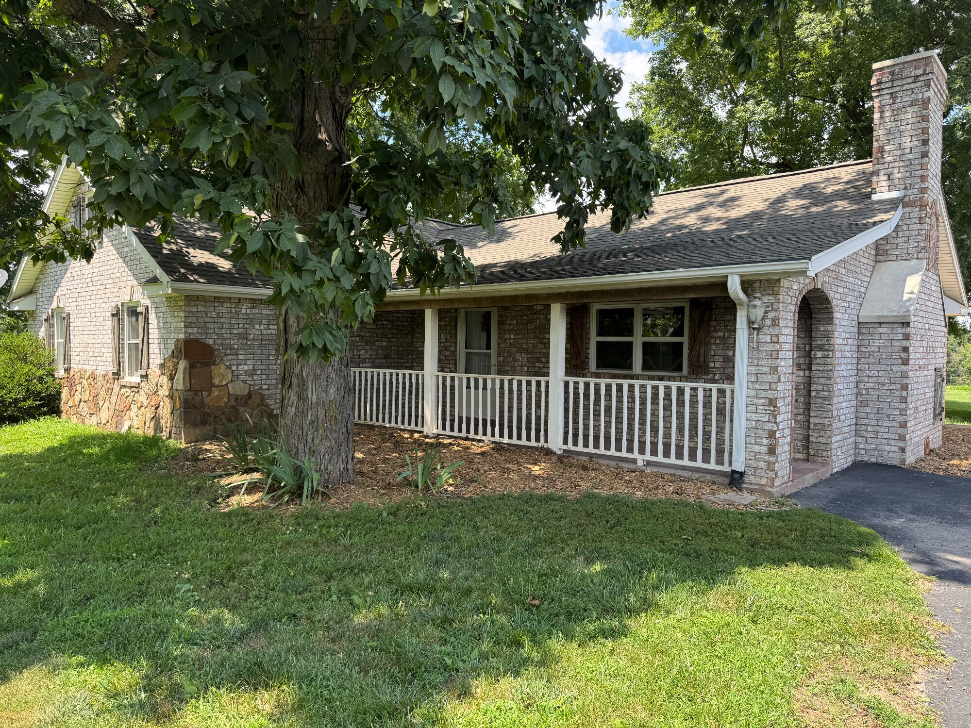 Lot image 1