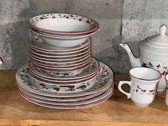 Farberware White Christmas dishes