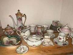 Assorted hand painted china pieces