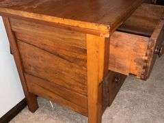 Three-drawer antique dresser with mirror, split in side