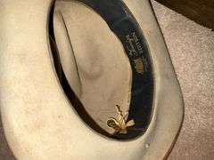 Resistol straw hat, Sombreros cowboy hat, etc.