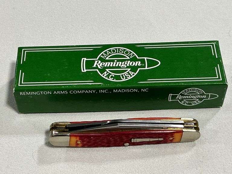 Remington 3-blade pocket knife image