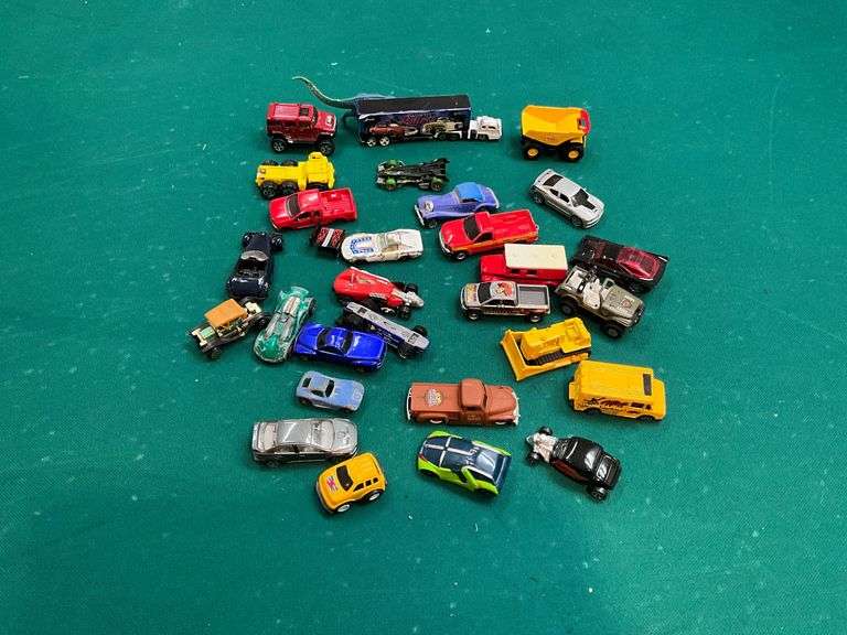 Die cast cars, Tonka, Maisto, etc. image