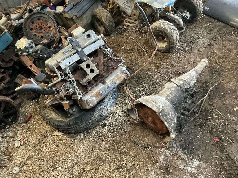 Ford 302 engine, Ford automatic transmission, condition unknown image