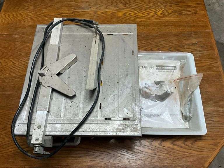 Work Force tile cutter Model THD550 image