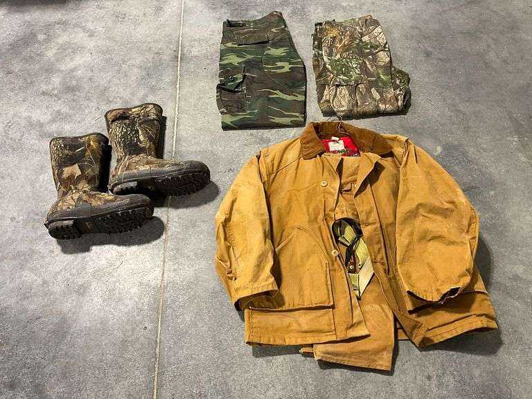 XL camo pants, size 46 canvas jacket and pants (kinda crunchy) image