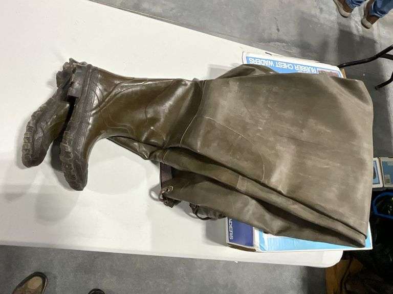 Northwest Territory insulated rubber hip waders image